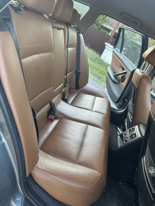 Vând BMW e91 320D 143CP