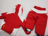 Costum pentru ski