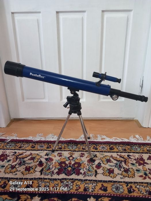Telescop hoby Pentaflex.