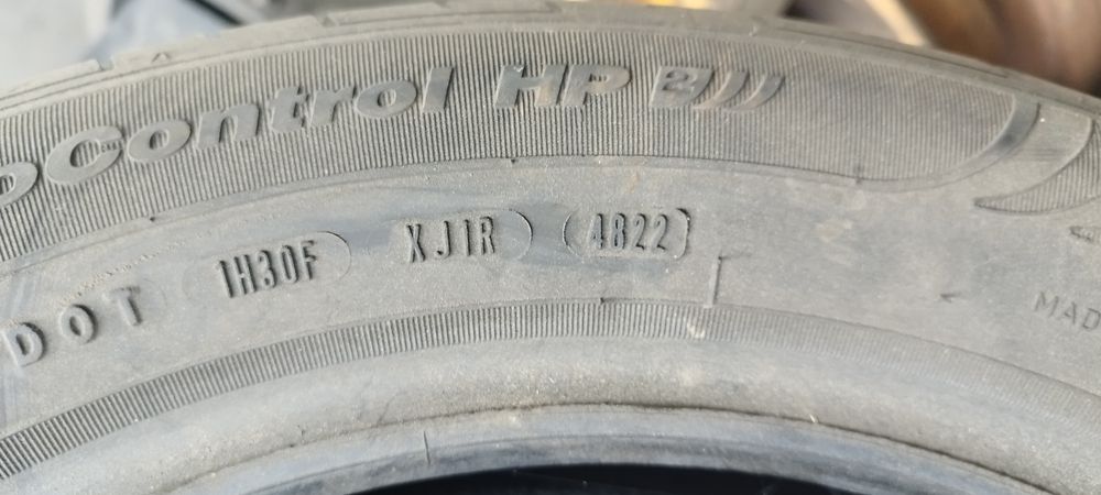 Anvelope vara  205 55 R16