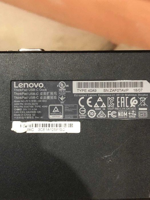 Dock Lenovo ThinkPad USB-C dock, USB-C dock gen2 si Hybrid USB-C