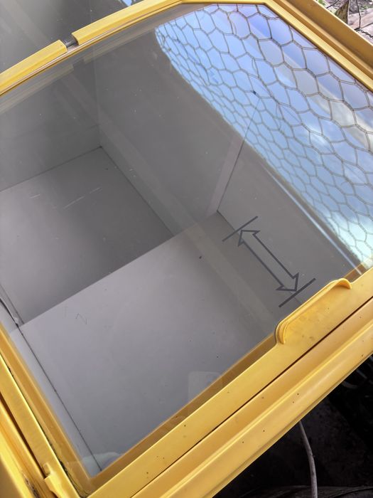 Lada frigorifica mare