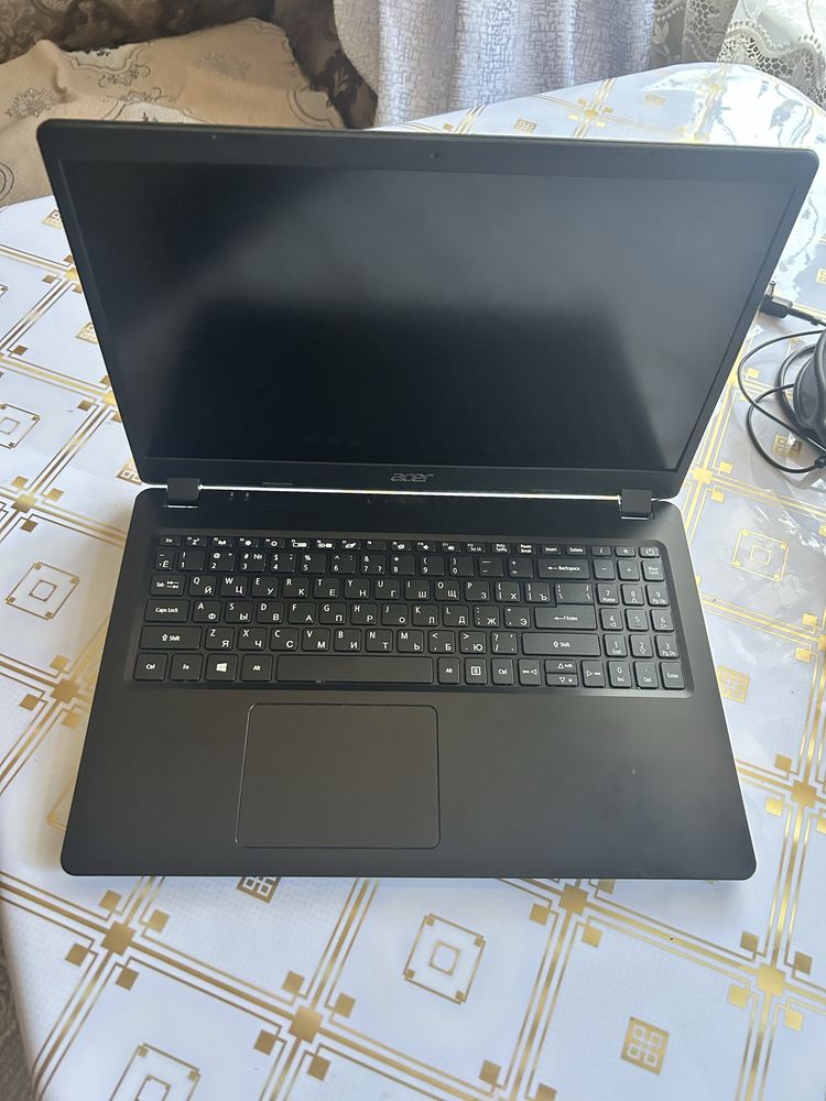 СРОЧНО Продам ноутбук acer