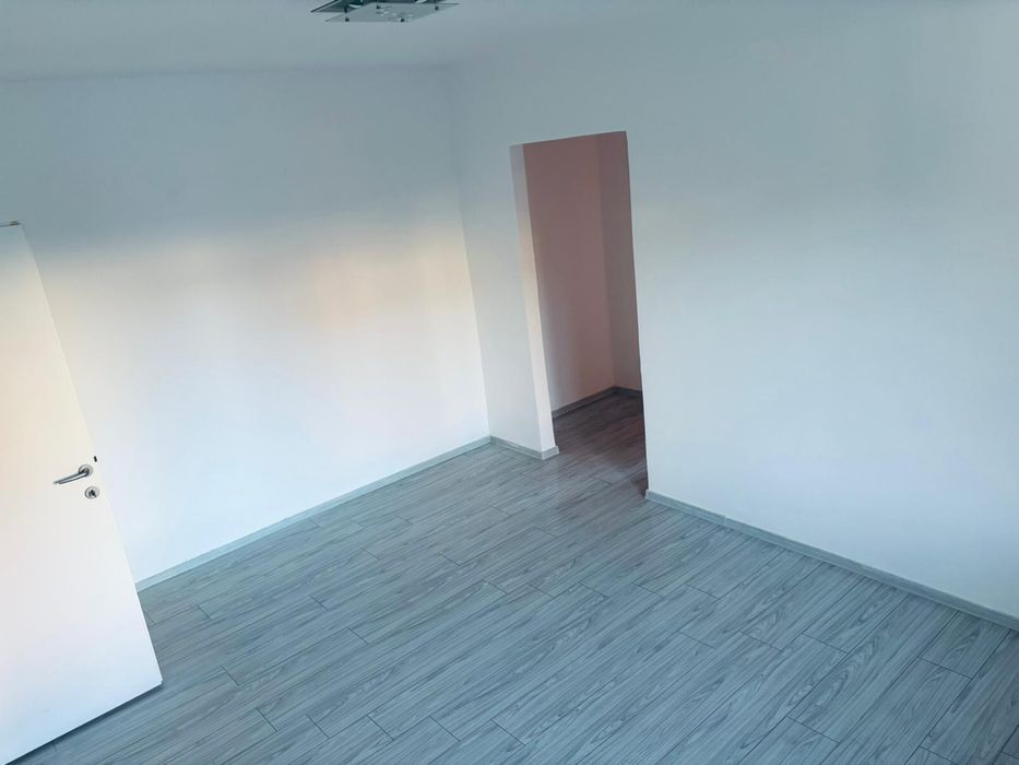 Apartament 2 camere Petrila, str. 22 Decembrie(zonă centrală)