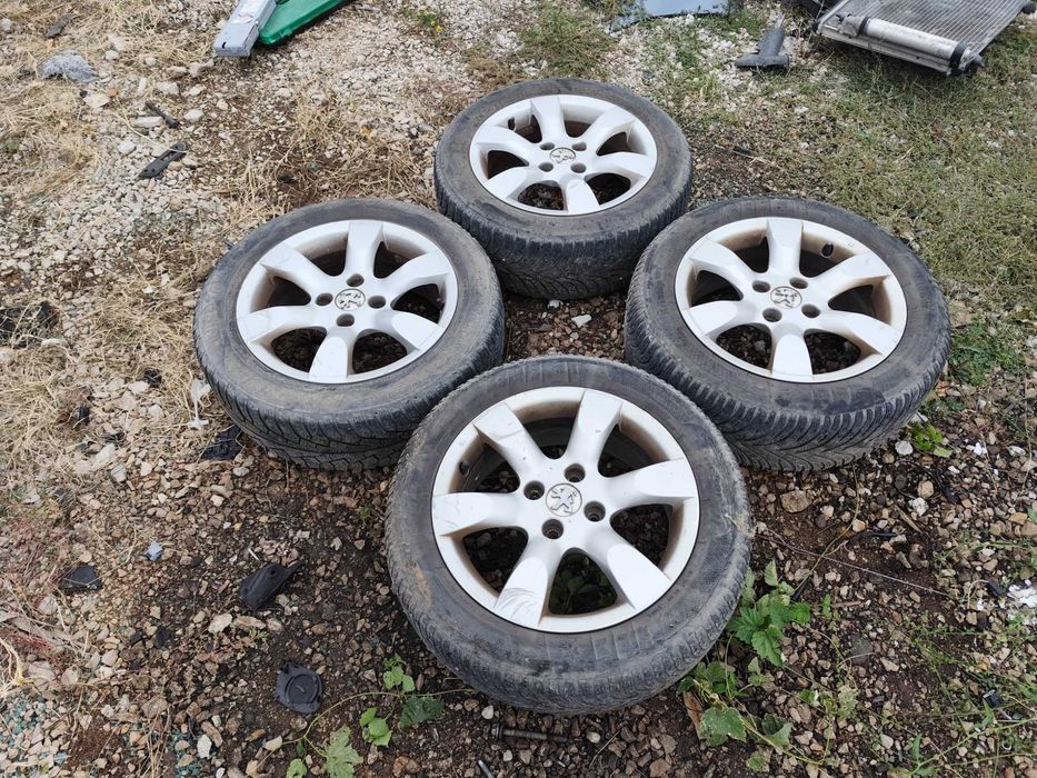 Джанти с гуми 4*108 16"