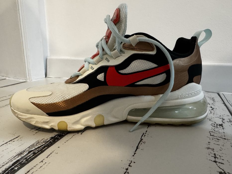 Adidasi Air max 270 react