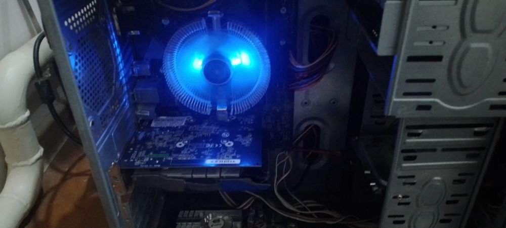 Komputer gt730 intel pentyum g 5480 ddr 4 2400 hard 500gb full komplek