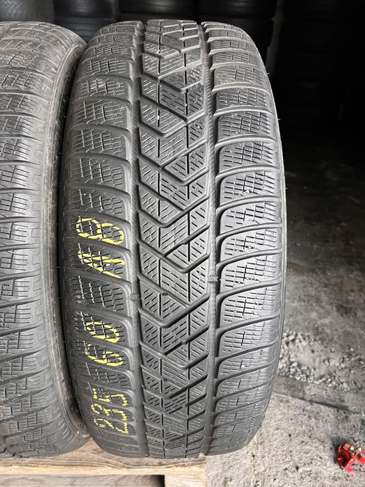 4 anvelope iarna 235/60/18 , Pirelli , DOT 2021 !