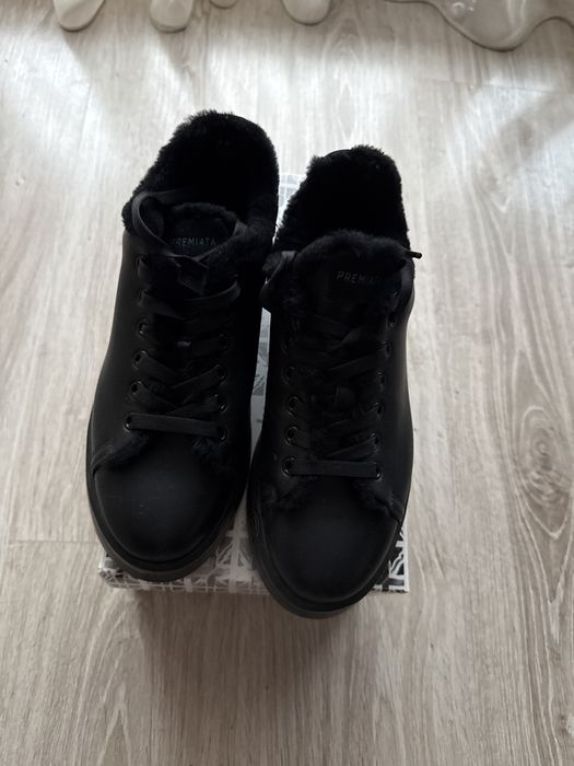 Premiatta обувки с вълна