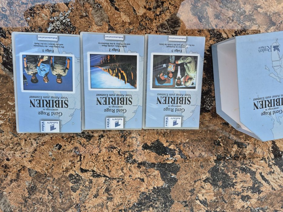 Vând 3 casete video VHS originale ,colectie filme Documentare Siberia