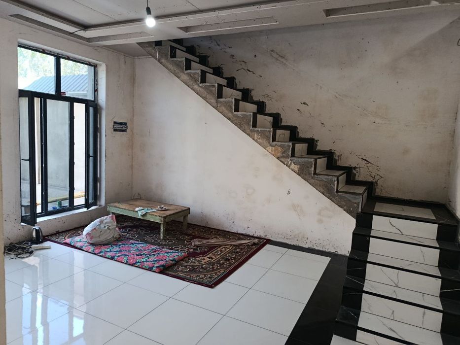 Ховли сотилади 1,6 сотих