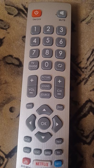 Telecomandă Sharp Aquos