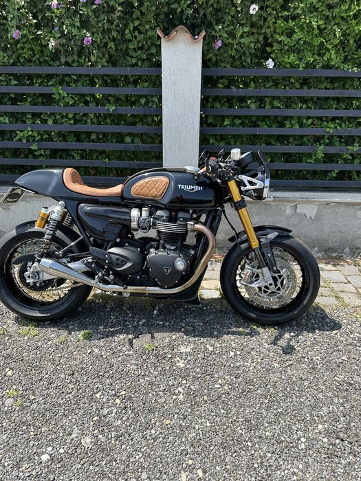 Triumph Truxton RS /2021