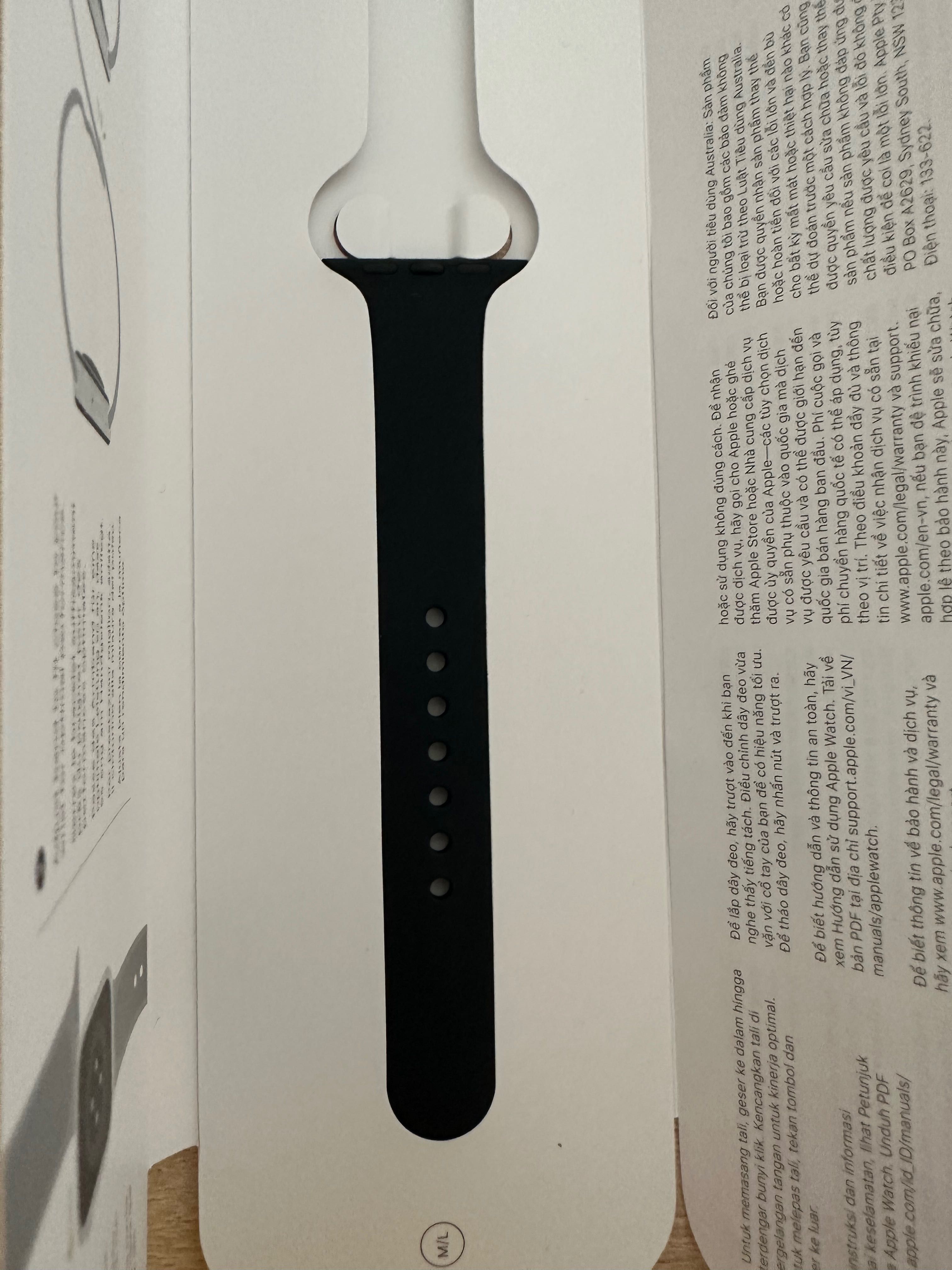 Каишка за Apple Watch от Apple - 41mm Midnight Sport Band