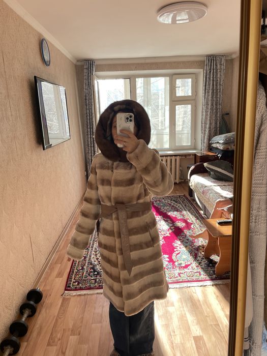 Продам шубу теплую