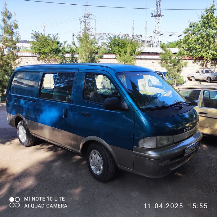 ,Kia 1995 год грузопассажирский. Дизель.