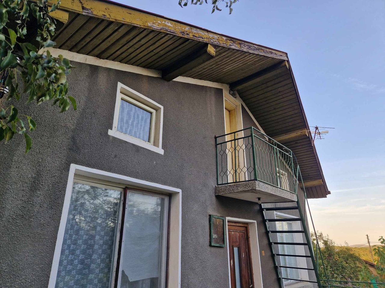 Продава се Къща в Габрово, Трендафил 1 - 70 кв.м за 394 €/кв.м - Снимка #2