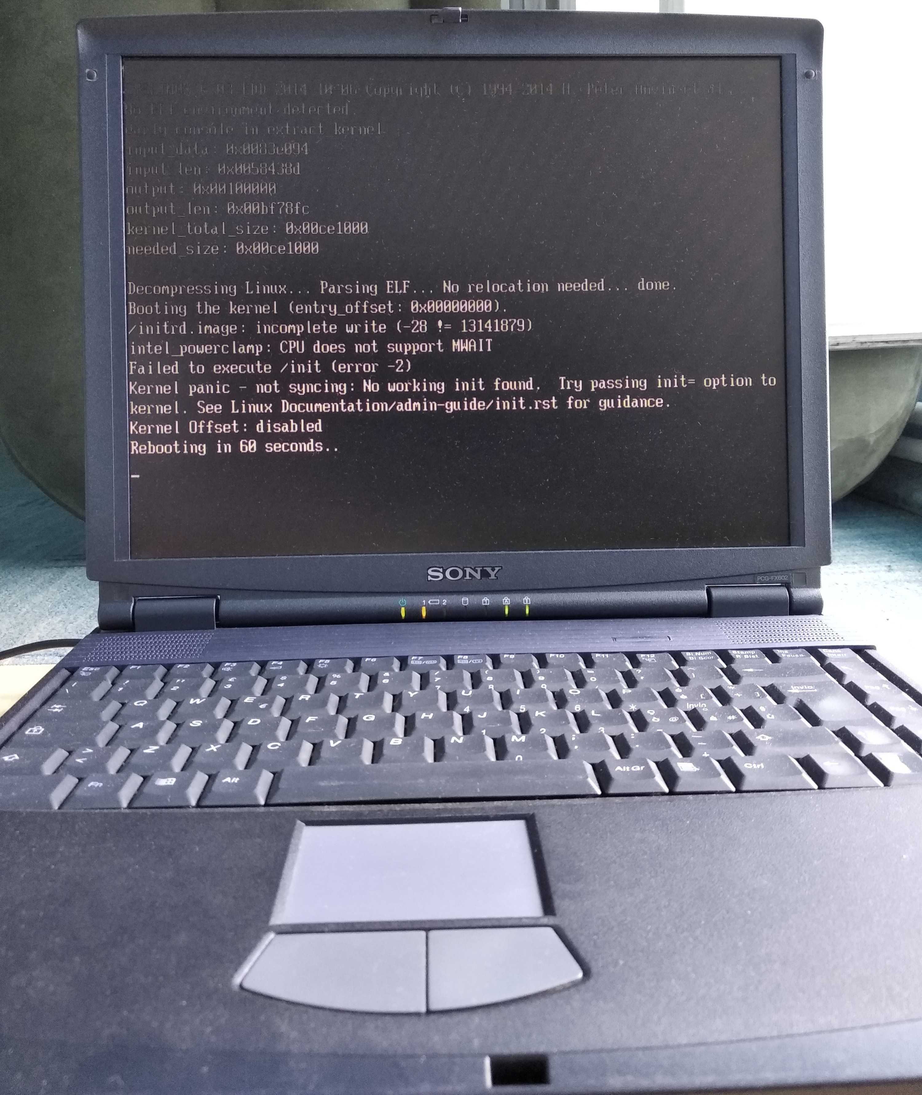 Laptop Vintage Sony VAIO PCG-FX602