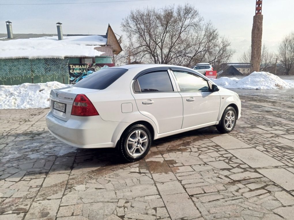 Ravon Nexia R3 на автомате