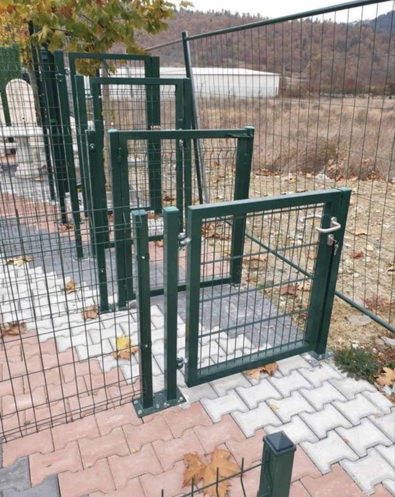 Поцинковани оградни пана с 50 год.гаранция.Колове!
