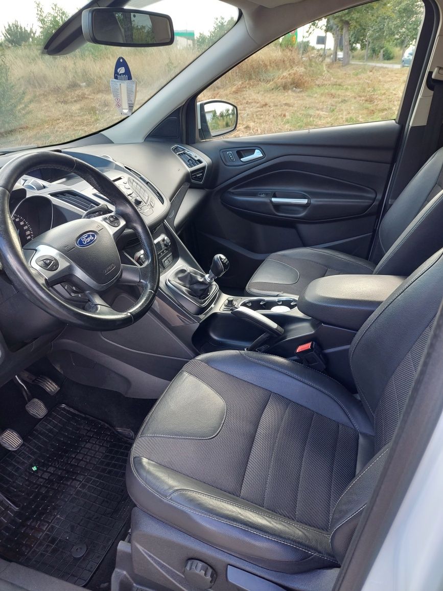 Ford Kuga 2015,motor 2000,150cp