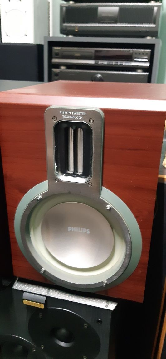 Vând minisistem Philips cu USB