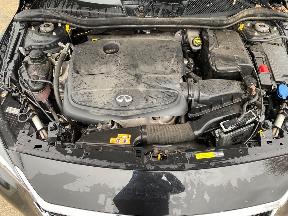 Infiniti Q30S 2.0T 211ph., engine 270920, Sport, AWD, Panorama, Bose