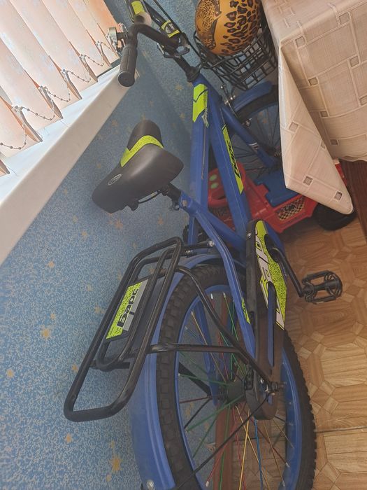 Новый мальчиковый  велосипед