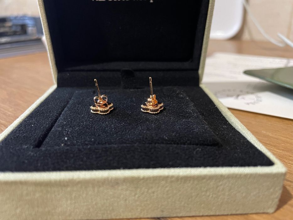 Van Cleef & Arpels - Cercei Rose Gold Pink versiunea mica (aur/pink)