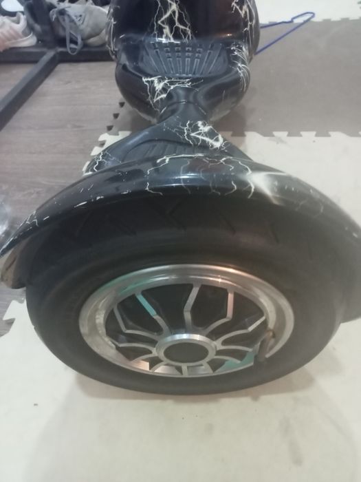 Срочно продам гироскутер
