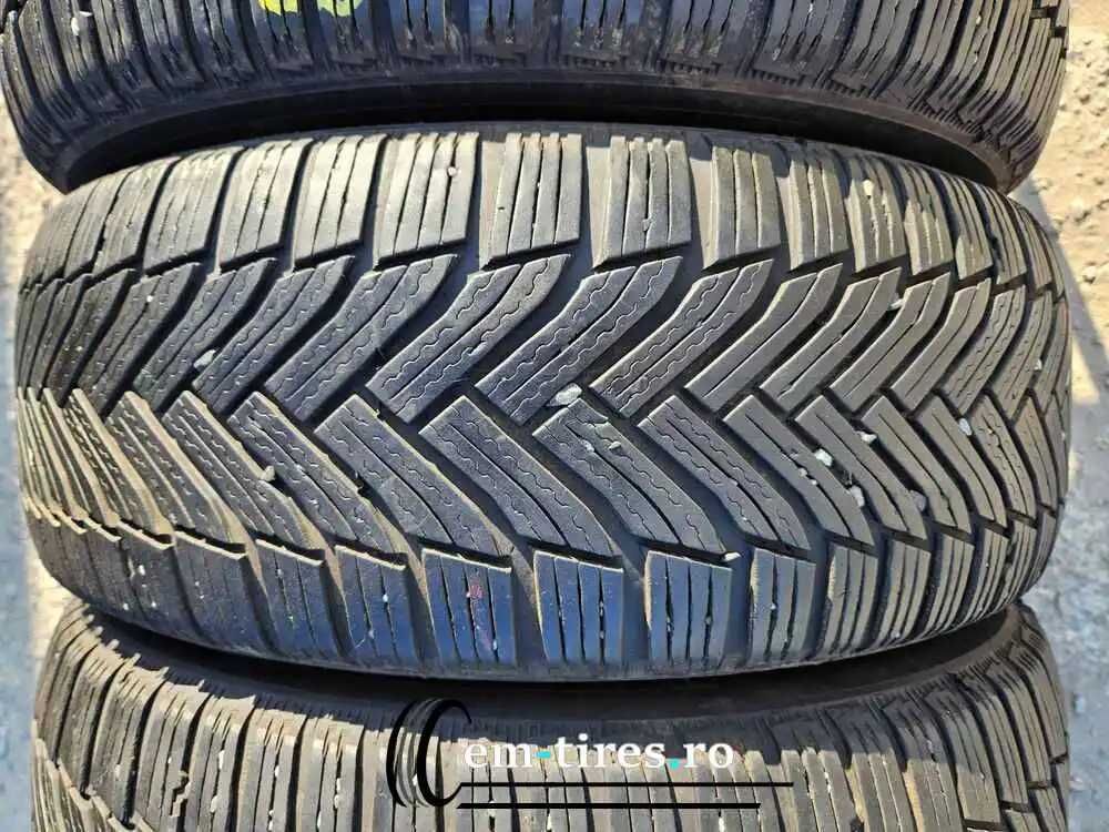 SET 4 Anvelope Iarna 215/60 R16 MICHELIN Alpin 6 99H