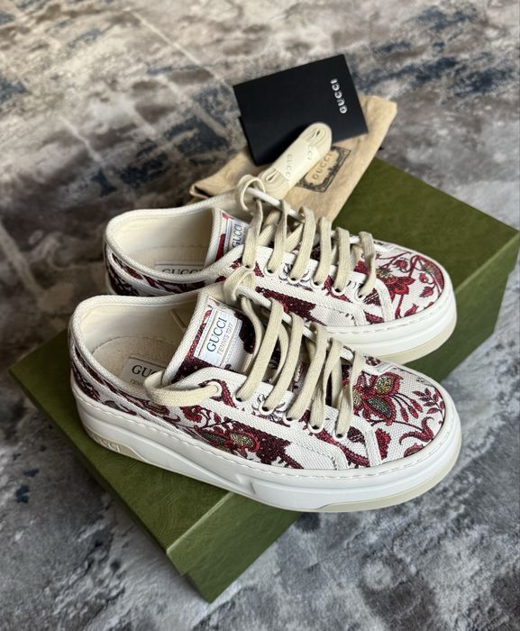 Sneakers GUCCI, marimea 36,5