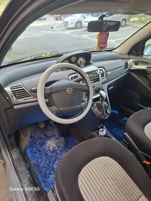 Vind lancea ypsilon an fabricație 2008 motor 1.2 benzina și gpl