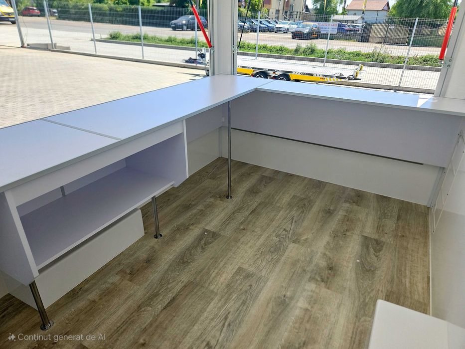 Remorca comerciala fast-food 3.60m TOMPLAN THE