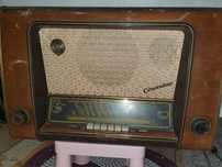 Radio vintage lampi Telefunken Concertino 55