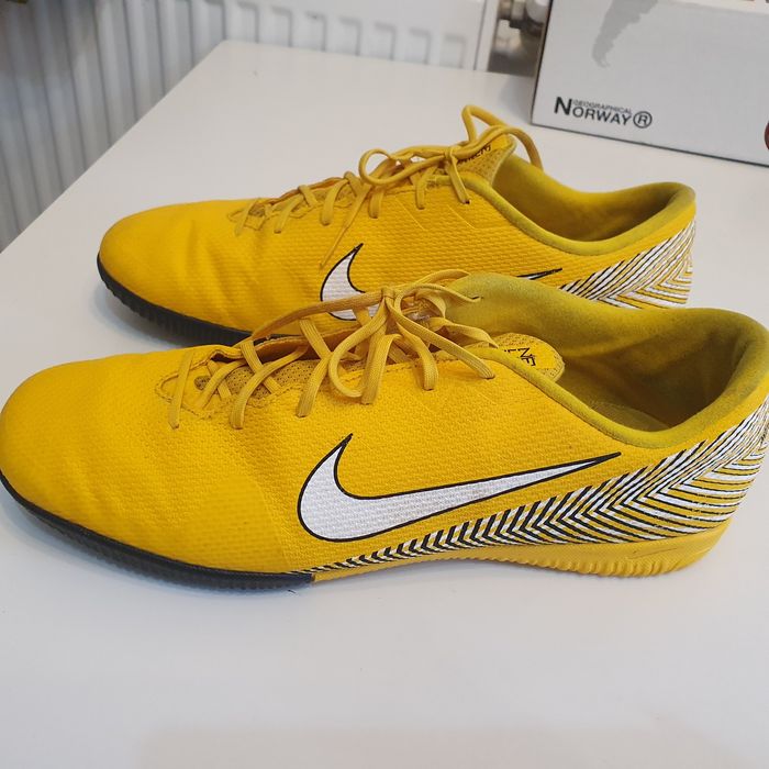 Nike mercurial mas 45