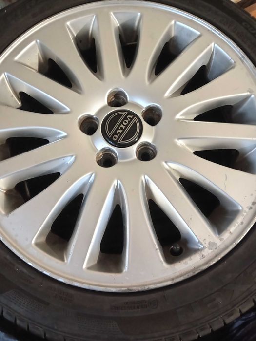 Джанти 17 цола с комплект гуми за волво S60/S80