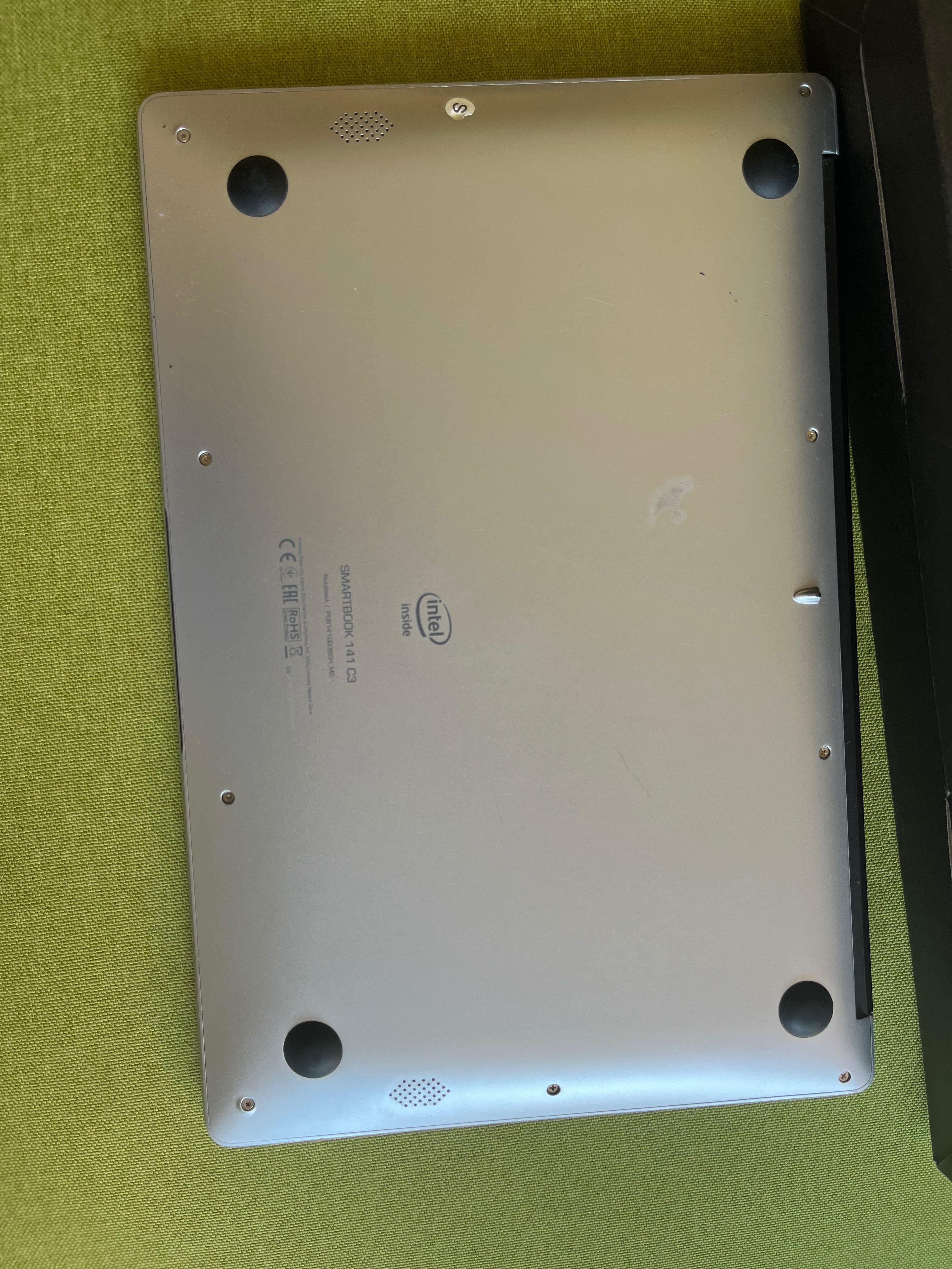 Smartbook Prestigio 141C3