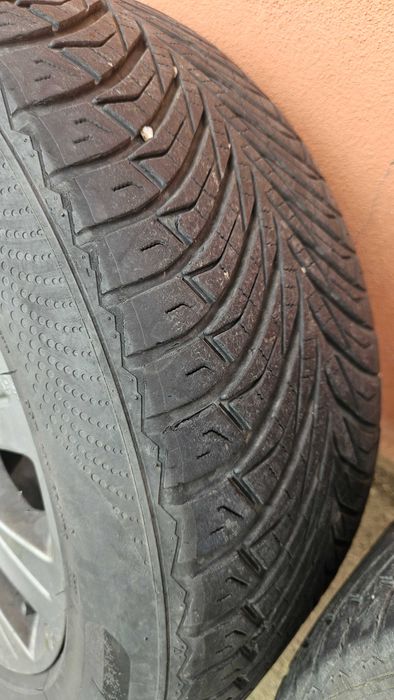 Jante 16 inchi Mercedes cu cauciucuri