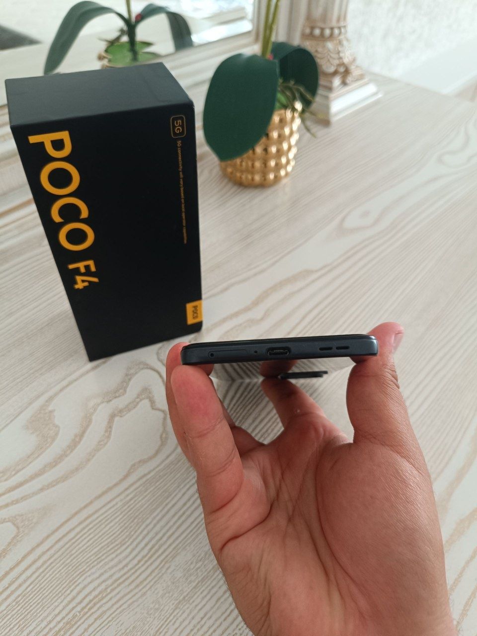 Poco f4 8+4/256 gb ideal