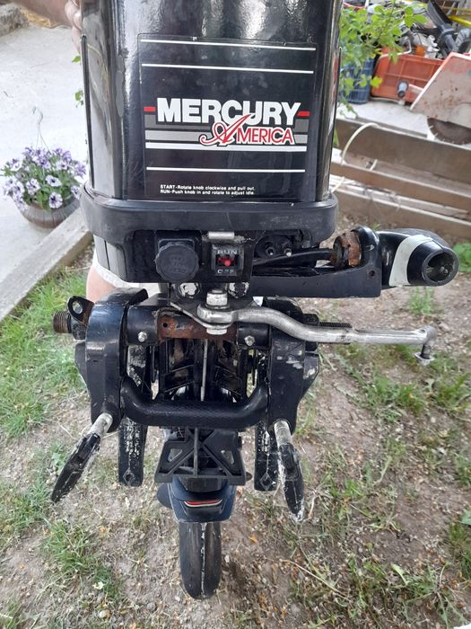 Motor barca mercury 25 cp 2t