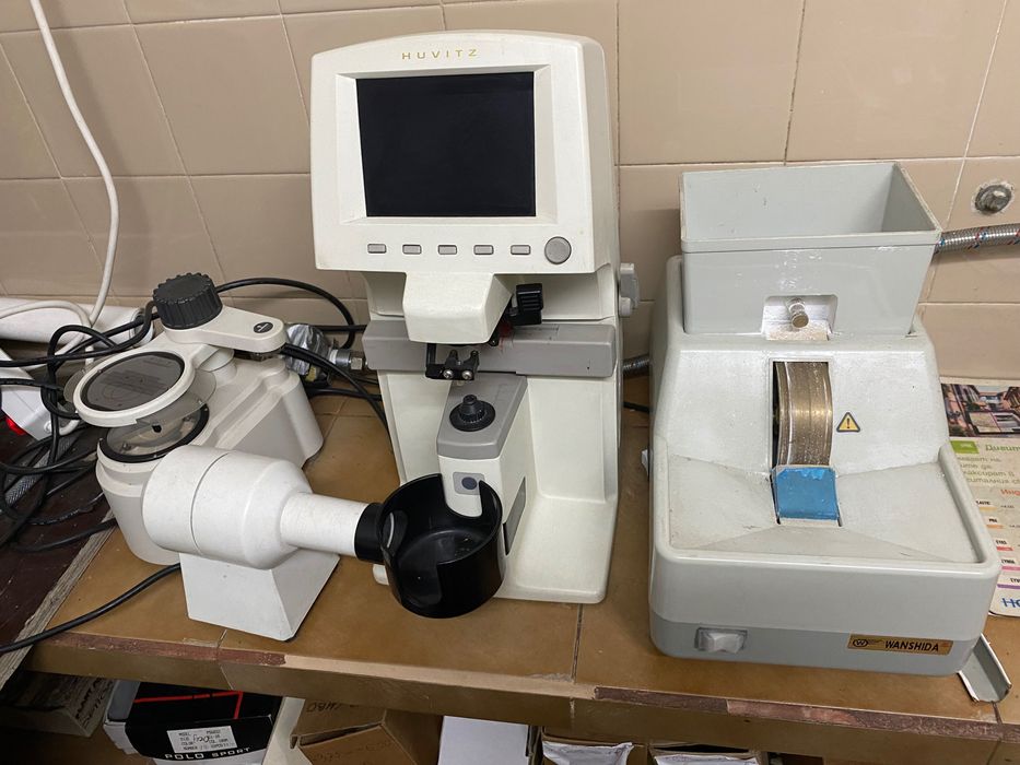 Оборудване и обзавеждане за оптика