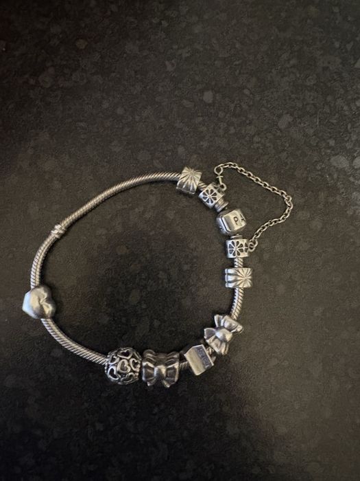 Vand bratara pandora