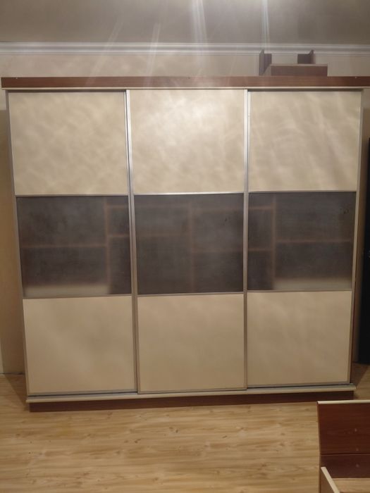 Продаётся шкаф купе