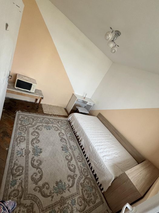 Дава се под наем Многостаен апартамент в Пловдив, Кючук Париж - 97 кв.м за 500 € - Снимка #9