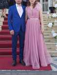 Rochie roz pudră, elegantă, mărimea 40,îmbrăcată o singura dată.