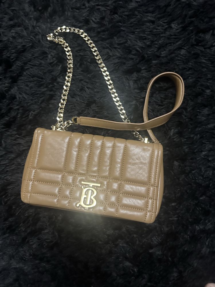 Дамска чанта Burberry