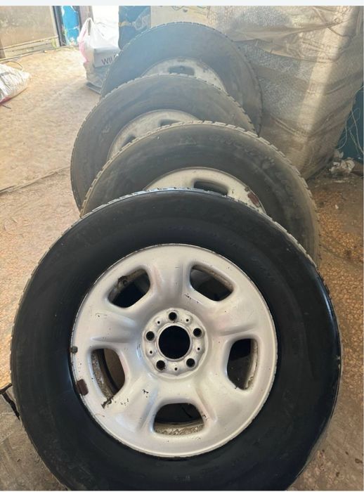 Triangle 255/65/16 109т  зимняя резина..