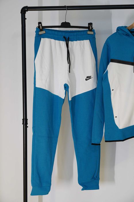 Trening Nike Tech Fleece  Calitate Premium - Produs Nou Sigilat Unisex