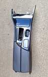 Cotiera BMW 5 F10 F11 VOLAN STANGA trim suport pahare scrumiera